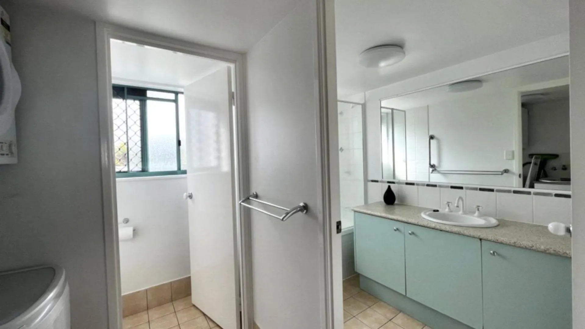 Ocean Crest Unit 7 Apartment Caloundra 0*,